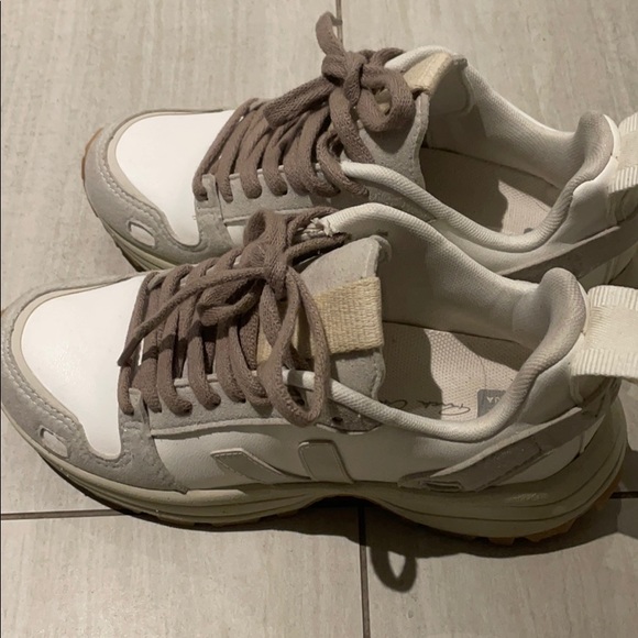 Veja Rick Owens Sneaker - Picture 1 of 3